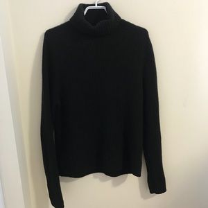 ❗️Club Monaco Cashmere Turtleneck Sweater